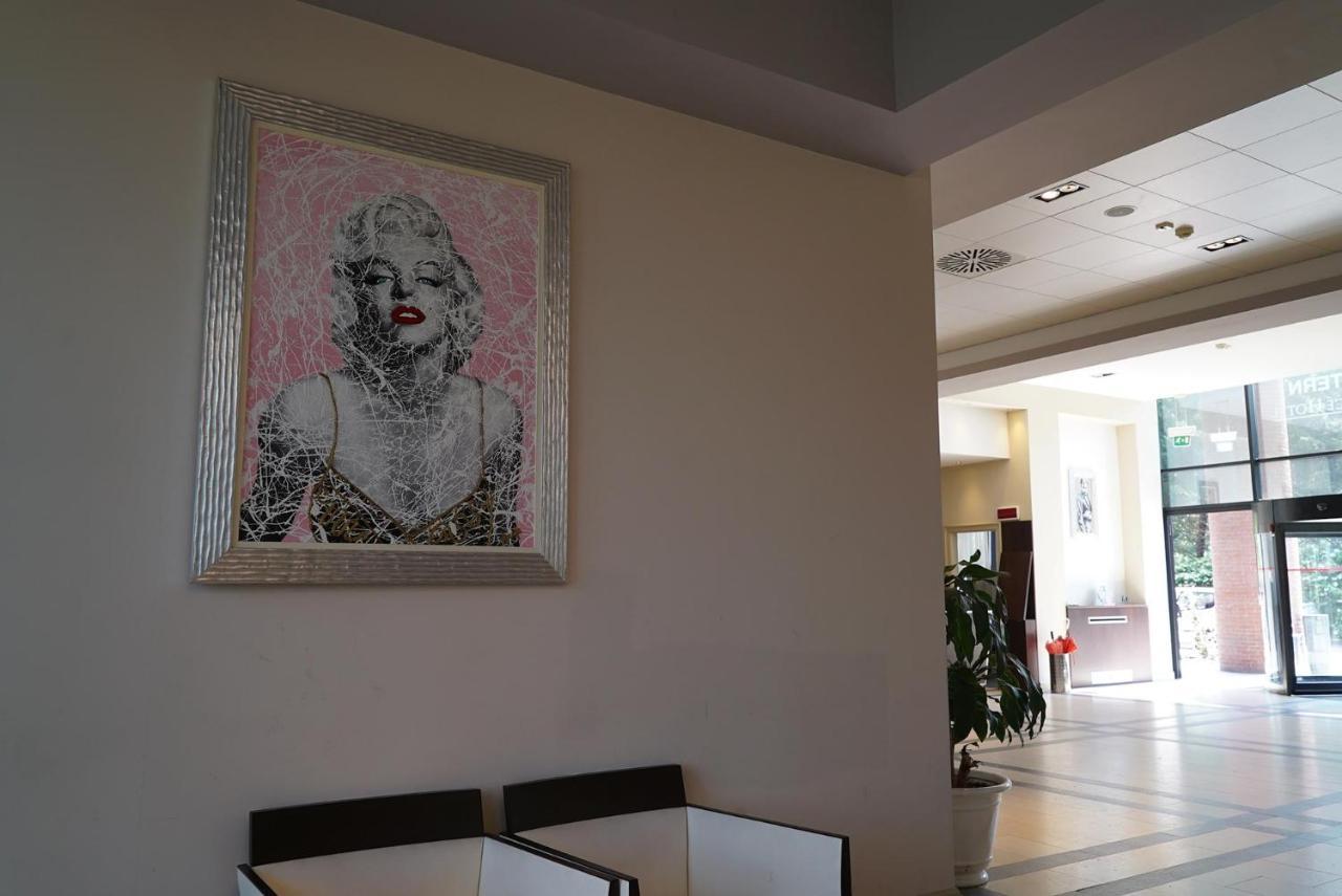 Cremona Palace Hotel Costa Sant'Abramo ภายนอก รูปภาพ