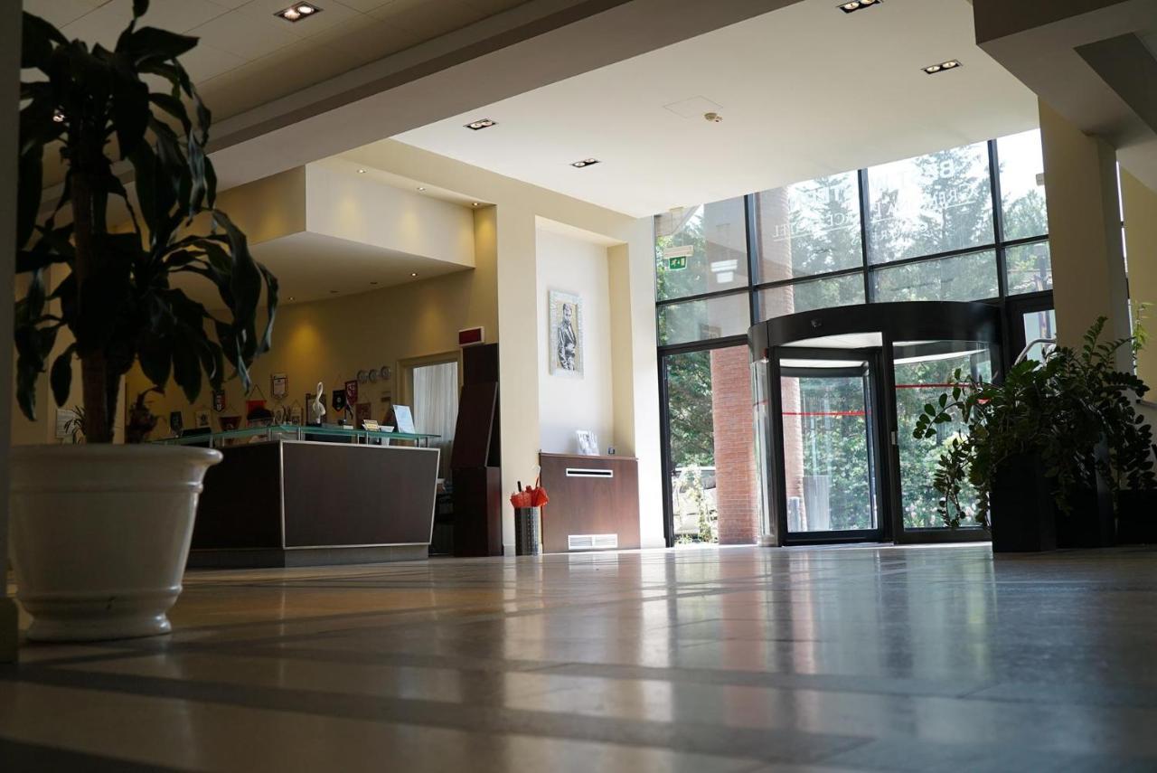 Cremona Palace Hotel Costa Sant'Abramo ภายนอก รูปภาพ