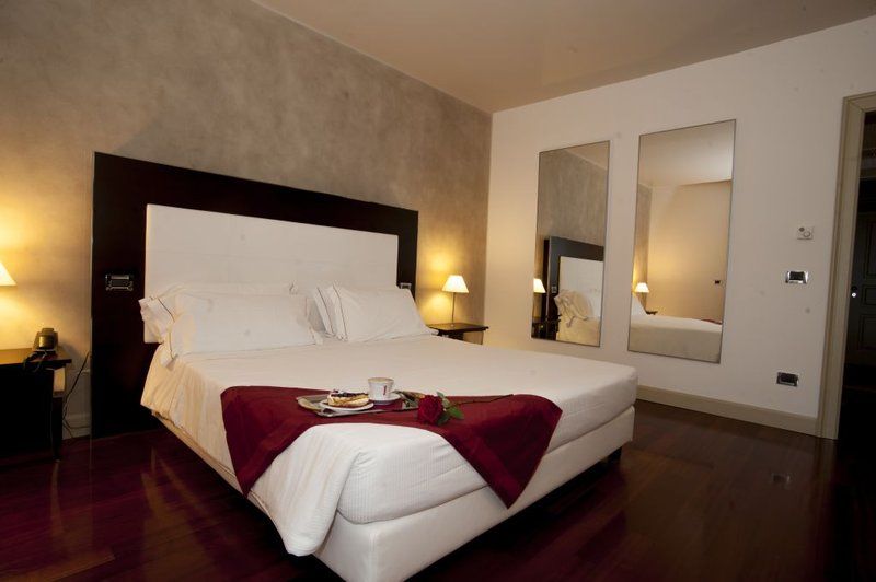 Cremona Palace Hotel Costa Sant'Abramo ภายนอก รูปภาพ