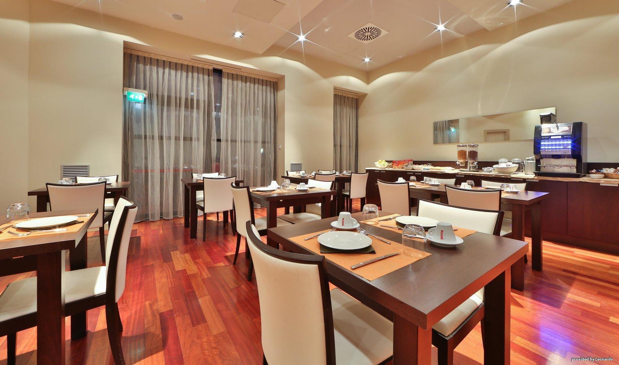 Cremona Palace Hotel Costa Sant'Abramo ภายนอก รูปภาพ